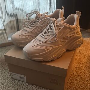 Steve Madden Cream Chunky Sneakers